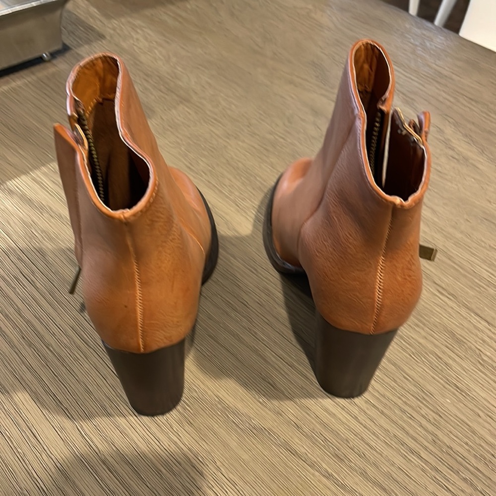 Booties - Picture 4 of 7